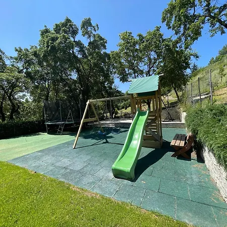 Spoleto Splash Torettawifiaircondishwasher - Large Terrace, Patio, Gardens *