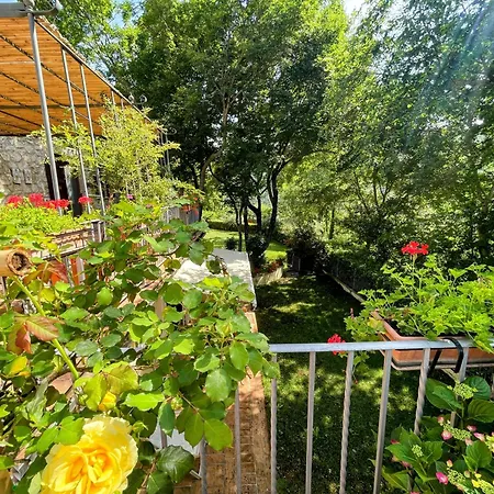 Spoleto Splash Torettawifiaircondishwasher - Large Terrace, Patio, Gardens Hotel Strettura