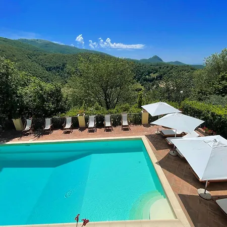Spoleto Splash Torettawifiaircondishwasher - Large Terrace, Patio, Gardens *
